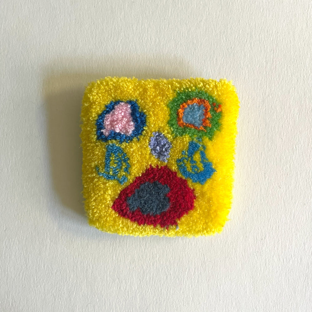 Naive Tufted Wall Art Buddy | Messy Yellow