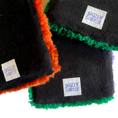 Naive Tufted Scrying Dolly Coaster