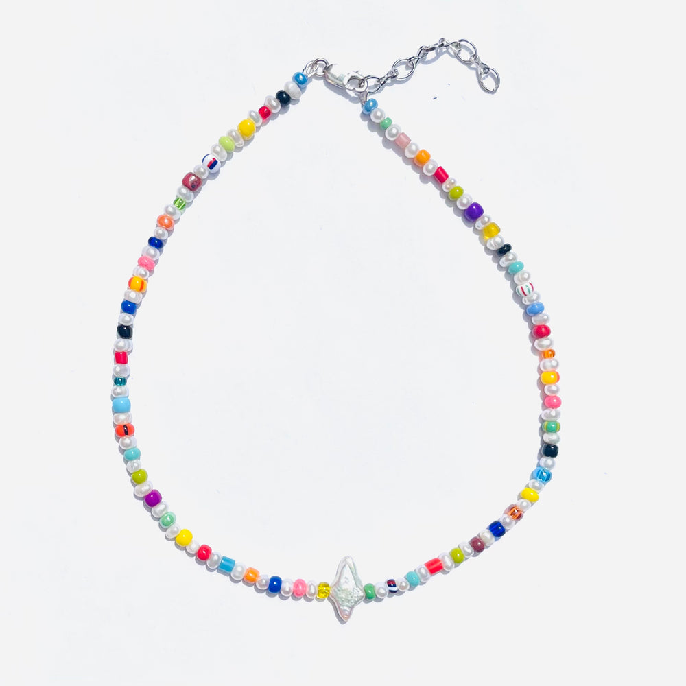 CANDY BABY FRESHWATER PEARL + VINTAGE BEADED CHOKER